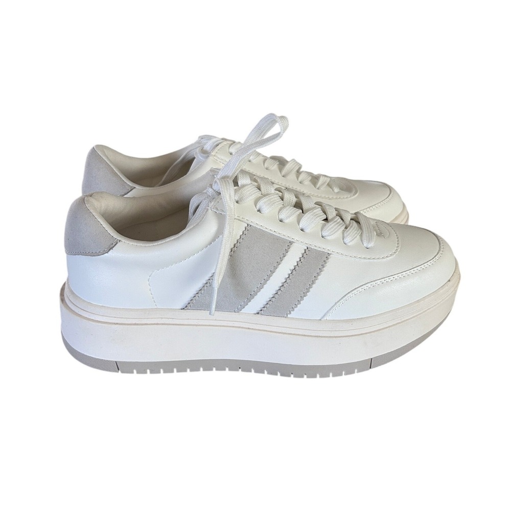 Madden Girl Navida White Grey Platform Sneakers Womens 9 Lace Up NAVI01J1 NIB